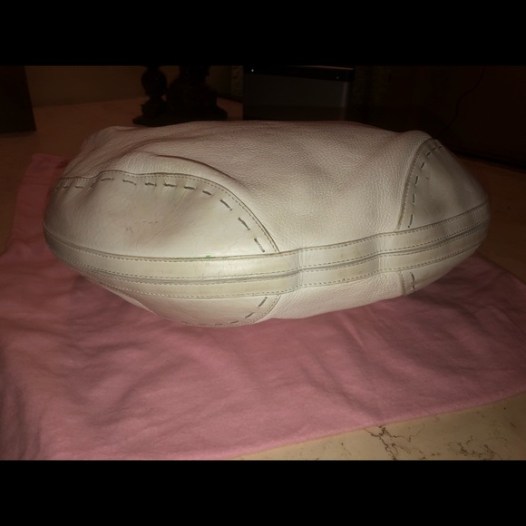 BUNDLE 2 HANDBAGS ESCADA & Salvatore Ferragamo - Picture 8 of 15